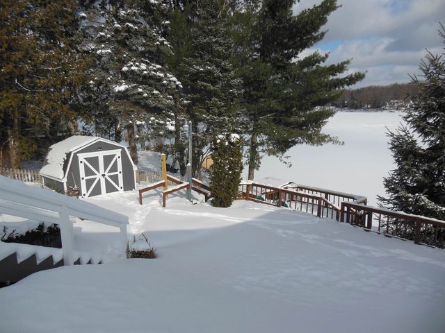 428 N Lake Street, Harrison, MI 48625