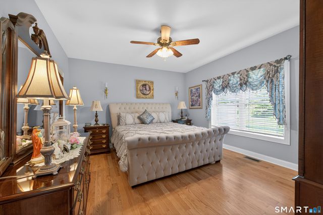 139 Mulholland Way 139, North Haven, CT 06473