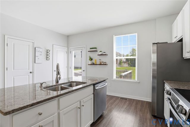 12337 Haydon Pl, Midlothian, VA 23113