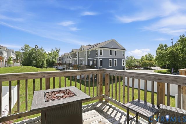 12337 Haydon Pl, Midlothian, VA 23113