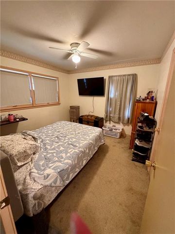406 Baldwin Street, Belton, MO 64012
