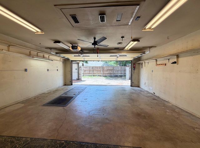 2510 Brookcrest Drive, Garland, TX 75040