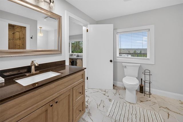 3 Set-N-Sun Drive, Scituate, RI 02831