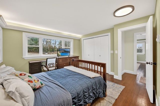 3 Set-N-Sun Drive, Scituate, RI 02831