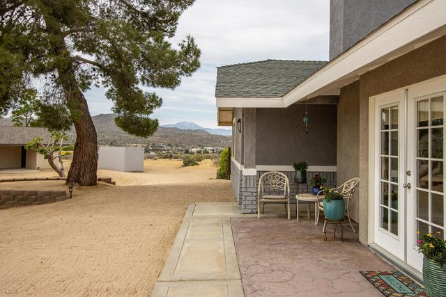 6910 Wamego Trail, Yucca Valley, CA 92284