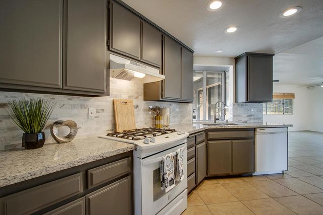 6910 Wamego Trail, Yucca Valley, CA 92284