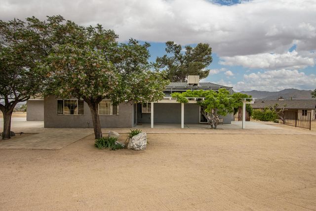 6910 Wamego Trail, Yucca Valley, CA 92284