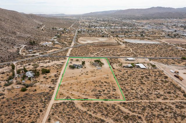 6910 Wamego Trail, Yucca Valley, CA 92284