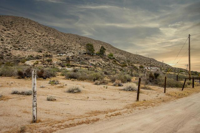 6910 Wamego Trail, Yucca Valley, CA 92284