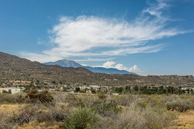 6910 Wamego Trail, Yucca Valley, CA 92284