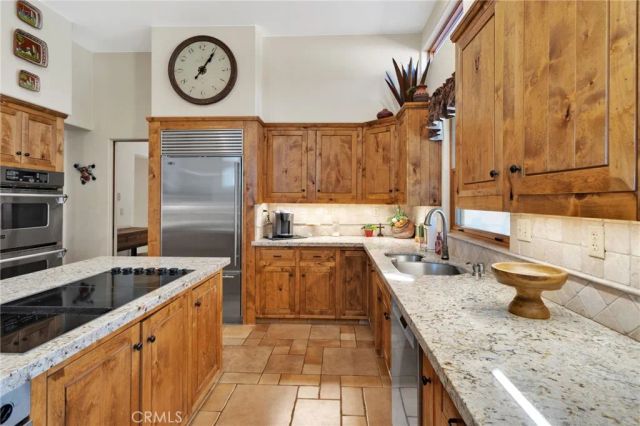 31024 Rabbit Springs Road, Lucerne Valley, CA 92356