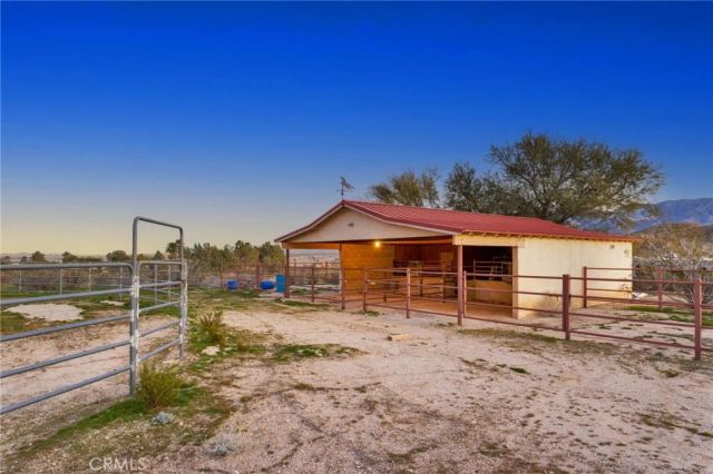 31024 Rabbit Springs Road, Lucerne Valley, CA 92356