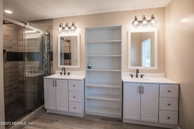 2081 MAGNUS Lane, Jacksonville, FL 32246