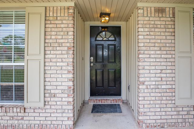 2081 MAGNUS Lane, Jacksonville, FL 32246