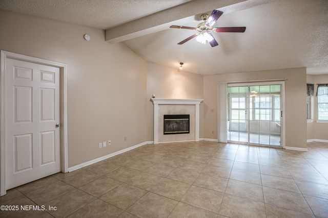 2081 MAGNUS Lane, Jacksonville, FL 32246