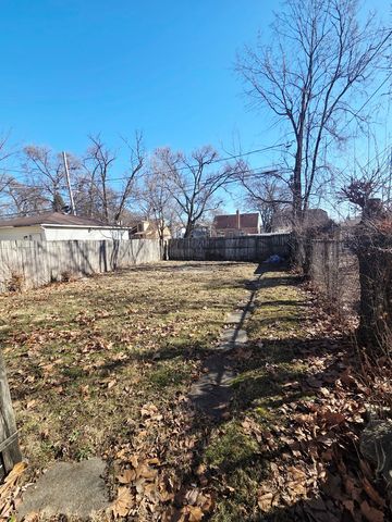 12051 S Yale Avenue, Chicago, IL 60628