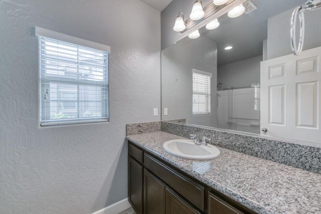 3479 Brimhall Lane, Clovis, CA 93619