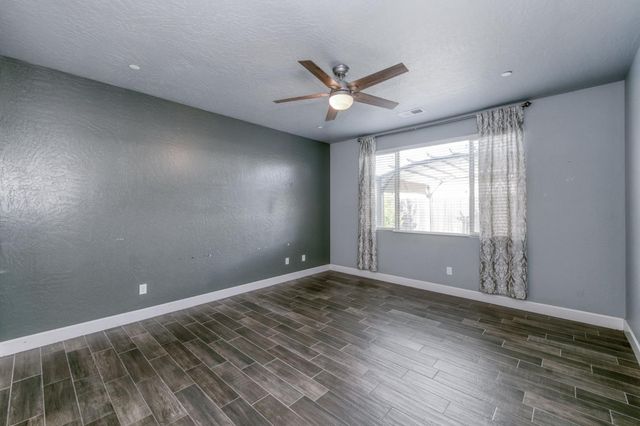 3479 Brimhall Lane, Clovis, CA 93619