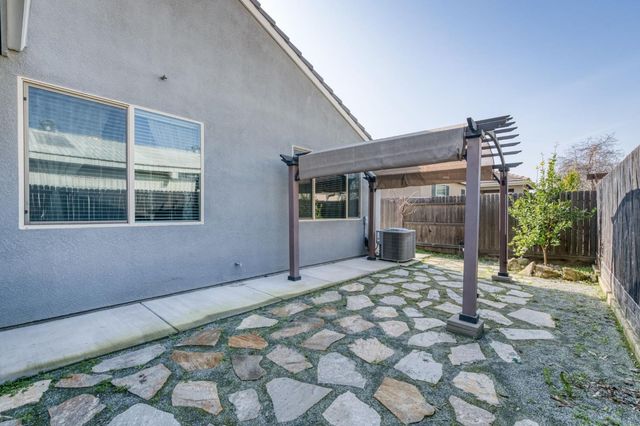 3479 Brimhall Lane, Clovis, CA 93619