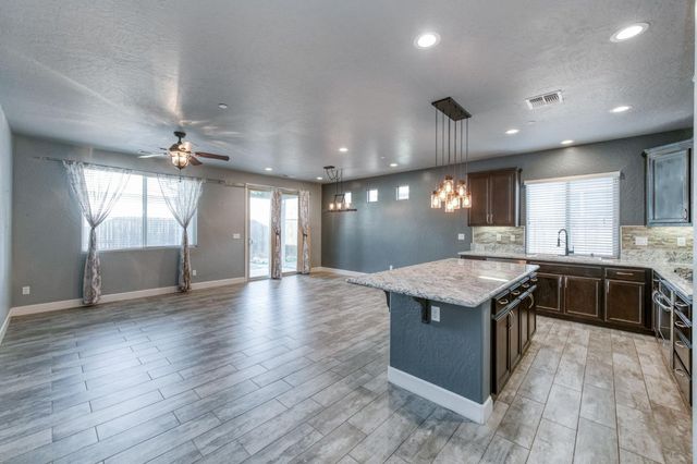 3479 Brimhall Lane, Clovis, CA 93619