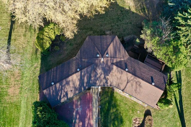 1720 48th Avenue NE, Willmar, MN 56201