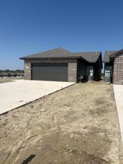 4905 N Vassar Avenue, Wichita, KS 67220