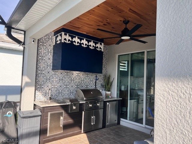 7100 Del Webb Oak Creek BLVD N, North Fort Myers, FL 33917