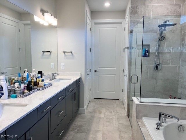 7100 Del Webb Oak Creek BLVD N, North Fort Myers, FL 33917