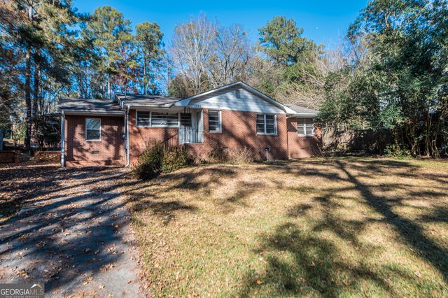 1755 Waverland Circle, Macon, GA 31211