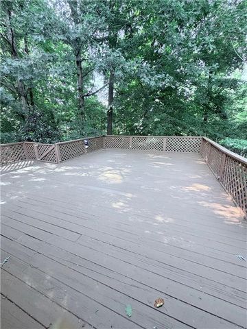 324 Amelia Garden Way, Lawrenceville, GA 30045