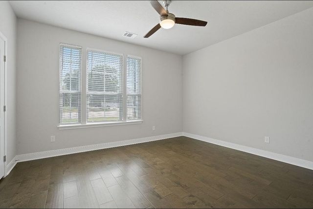 130 Koele CT, Bastrop, TX 78602