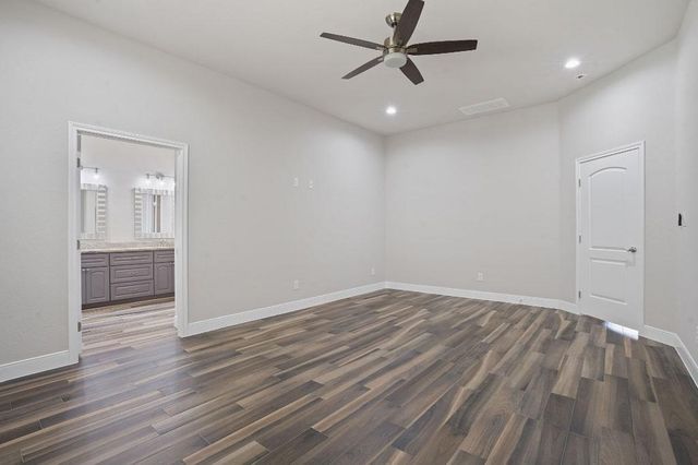 130 Koele CT, Bastrop, TX 78602