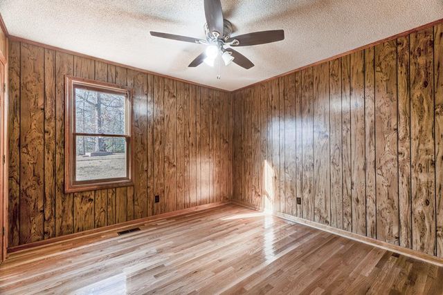 716 Lakeview Circle, Morganton, GA 30560