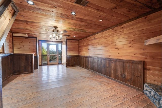 716 Lakeview Circle, Morganton, GA 30560