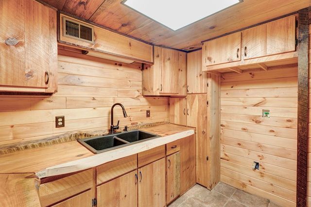 716 Lakeview Circle, Morganton, GA 30560