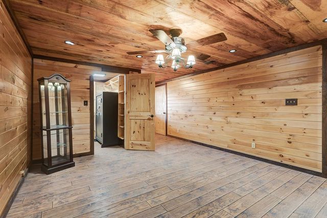 716 Lakeview Circle, Morganton, GA 30560