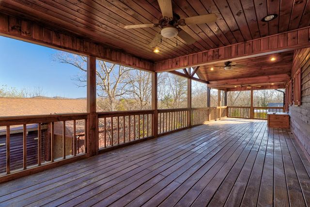 716 Lakeview Circle, Morganton, GA 30560