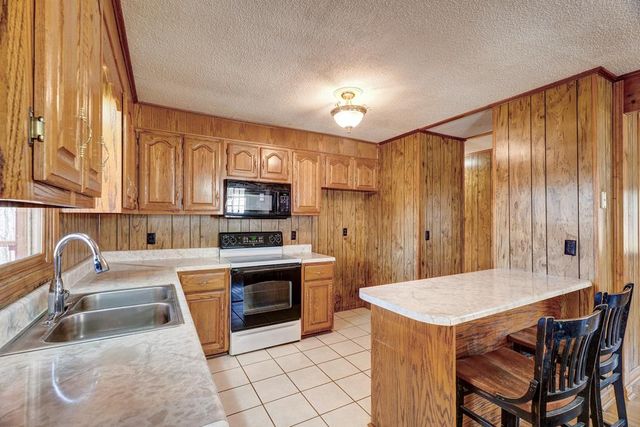 716 Lakeview Circle, Morganton, GA 30560