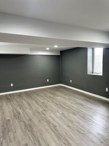 6092 Cleveland Street, Merrillville, IN 46410