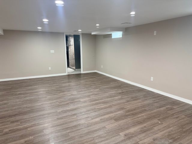 6092 Cleveland Street, Merrillville, IN 46410