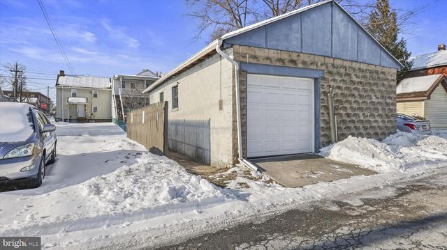 203 BRIDGE ST, New Cumberland, PA 17070