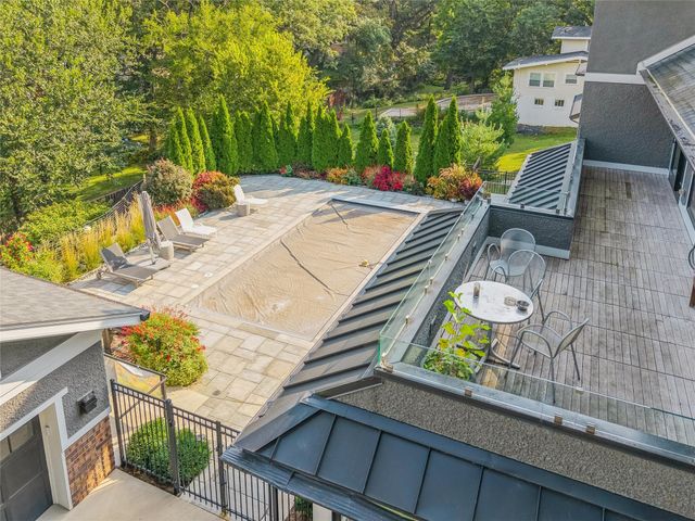 5215 Shriver Avenue, Des Moines, IA 50312