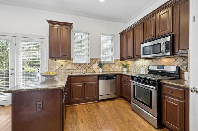 1908 Lauderdale Street, Houston, TX 77030
