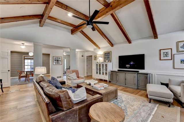 2582 Kenwood Drive, Duluth, GA 30096