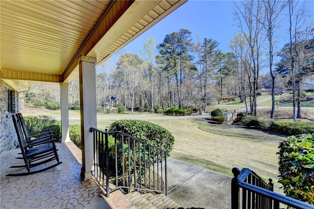 2582 Kenwood Drive, Duluth, GA 30096