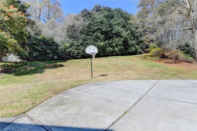 2582 Kenwood Drive, Duluth, GA 30096