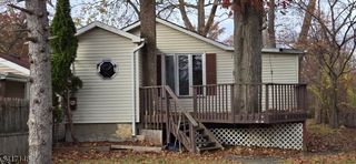 5 Barber St, Little Falls Twp., NJ 07424