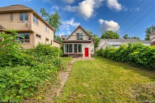 6903 Dandison Boulevard, West Bloomfield Charter Township, MI 48324