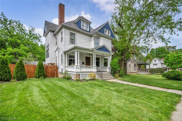 146 Harrison Street, Elyria, OH 44035