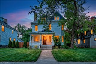 146 Harrison Street, Elyria, OH 44035